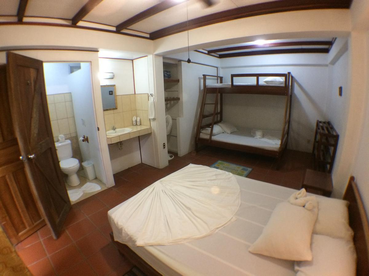 Casa Marbella Villa Tortuguero Ngoại thất bức ảnh